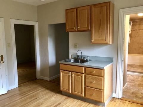4 Stebbins St, Worcester, MA 01607 photo 4