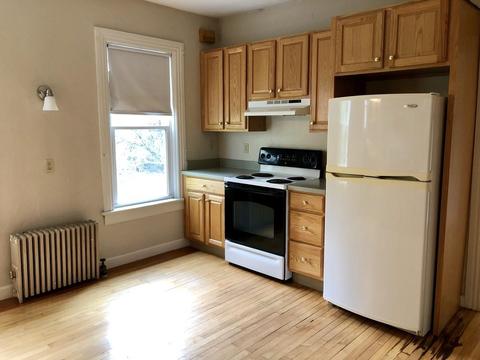 4 Stebbins St, Worcester, MA 01607 photo 2
