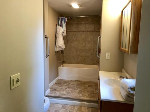 4 Stebbins St, Worcester, MA 01607 photo 5