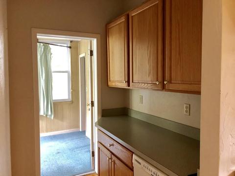 4 Stebbins St, Worcester, MA 01607 photo 3