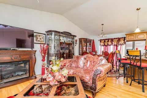 14 Brunswick St, Springfield, MA 01108 photo 9