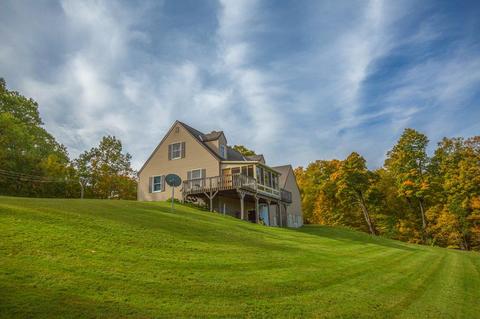 333 S County Rd, Drury, MA 01343 photo 11