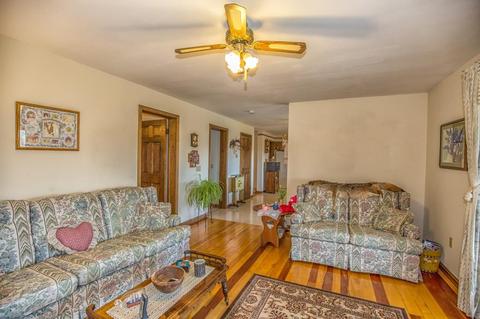 333 S County Rd, Drury, MA 01343 photo 17
