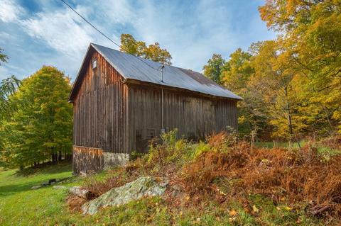 333 S County Rd, Drury, MA 01343 photo 25