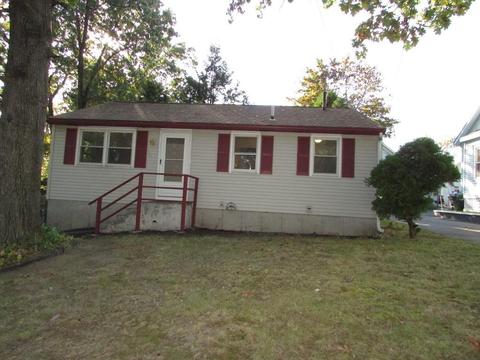 38 Walsh St, Springfield, MA 01109 photo 1