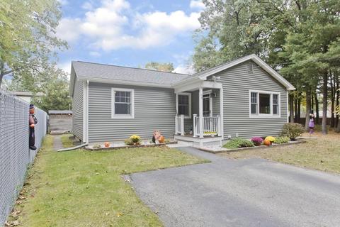 76 Paramount St, Springfield, MA 01104 photo 25
