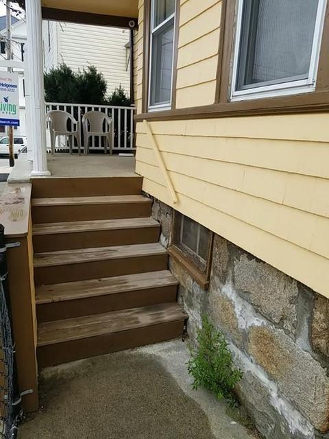 125 Niagara St, Fall River, MA 02721 photo 4