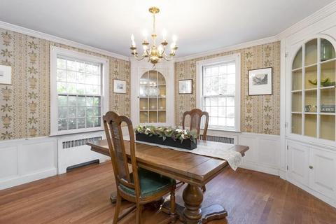 7 Rose Ave, Marblehead, MA 01945 photo 12