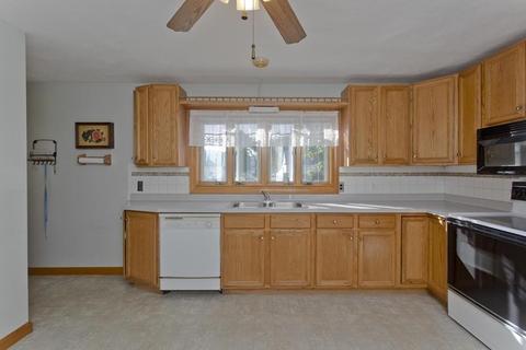 85 Simonich St, Chicopee, MA 01013 photo 14