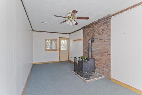 85 Simonich St, Chicopee, MA 01013 photo 10