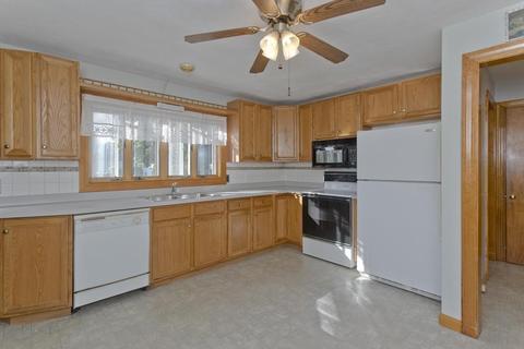 85 Simonich St, Chicopee, MA 01013 photo 13