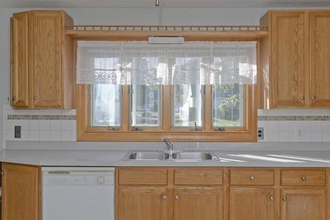 85 Simonich St, Chicopee, MA 01013 photo 15