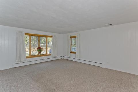 85 Simonich St, Chicopee, MA 01013 photo 7