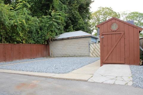 2 Hazel Pl, Lawrence, MA 01841 photo 30