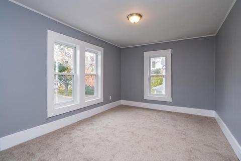 14 Walnut St, Ware, MA 01082 photo 17