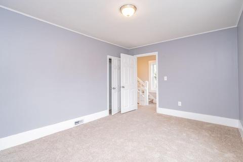 14 Walnut St, Ware, MA 01082 photo 19