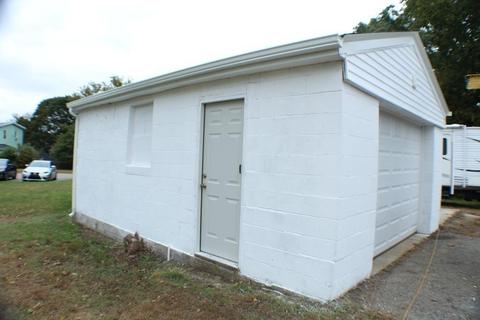 328 Transit St, Woonsocket, RI 02895 photo 20