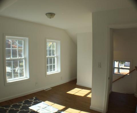 328 Transit St, Woonsocket, RI 02895 photo 10