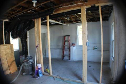 328 Transit St, Woonsocket, RI 02895 photo 17