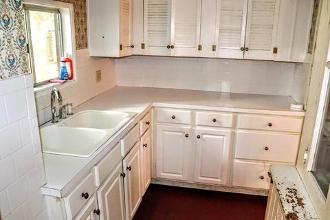 63 Brattle, Worcester, MA 01606 photo 5