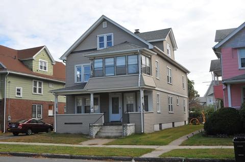 541 Springfield St, Chicopee, MA 01013 photo 2