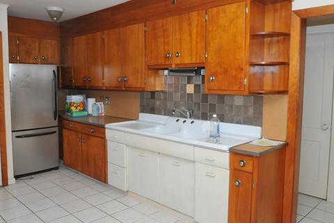 541 Springfield St, Chicopee, MA 01013 photo 8