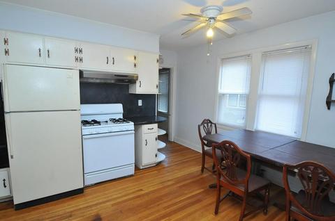 541 Springfield St, Chicopee, MA 01013 photo 4