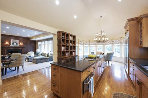 19 Southfield Ct, Needham, MA 02492 photo 8