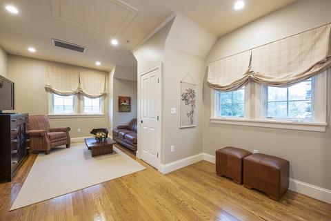 19 Southfield Ct, Needham, MA 02492 photo 23