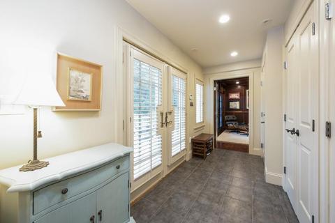 19 Southfield Ct, Needham, MA 02492 photo 13