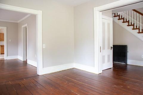 16 Gould St, Ware, MA 01082 photo 9