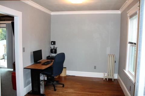 154 Skeele St, Chicopee, MA 01013 photo 10