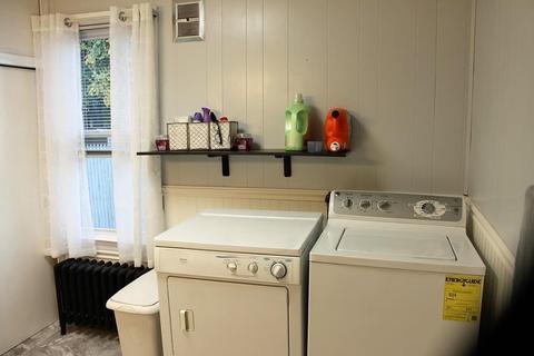 154 Skeele St, Chicopee, MA 01013 photo 9