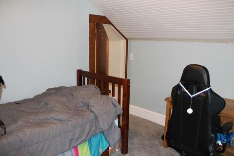 154 Skeele St, Chicopee, MA 01013 photo 13
