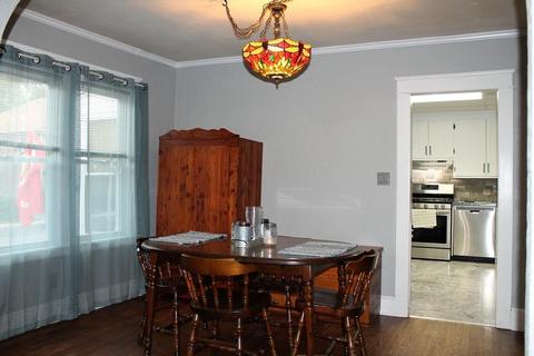 154 Skeele St, Chicopee, MA 01013 photo 5