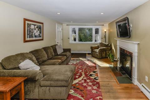 164 Crane St, Dedham, MA 02026 photo 4