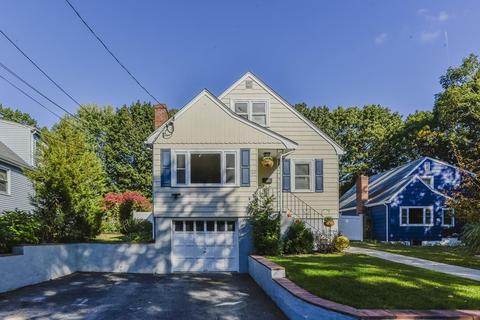 164 Crane St, Dedham, MA 02026 photo 1