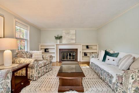 30 Vale Rd, Reading, MA 01867 photo 5