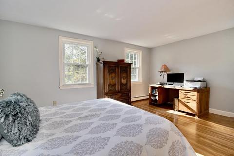 30 Vale Rd, Reading, MA 01867 photo 12
