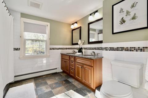 30 Vale Rd, Reading, MA 01867 photo 13