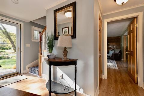 30 Vale Rd, Reading, MA 01867 photo 20