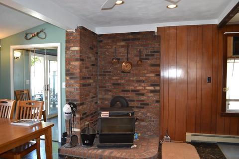 36 Thurman Park, Everett, MA 02149 photo 8