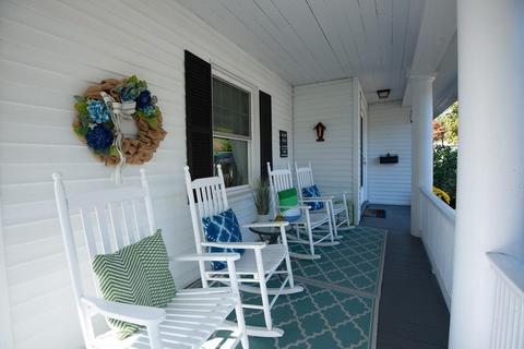 24 High St, Stoneham, MA 02180 photo 5