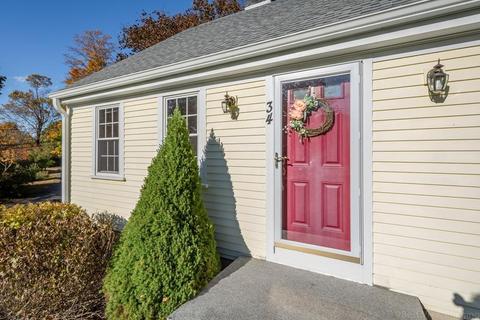 34 Maple St, Sterling, MA 01564 photo 2