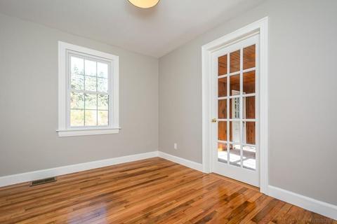 34 Maple St, Sterling, MA 01564 photo 13