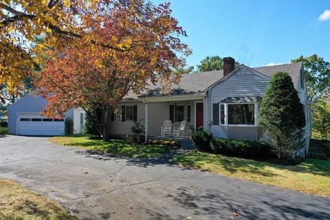 1058 Main St, Dunstable, MA 01827 photo 1
