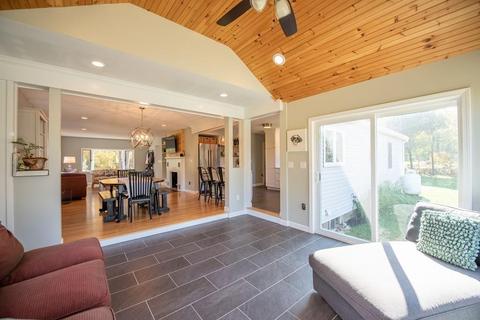 1058 Main St, Dunstable, MA 01827 photo 10