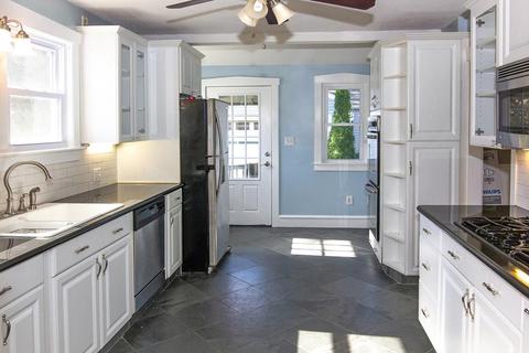 104 Audubon St, Springfield, MA 01108 photo 6
