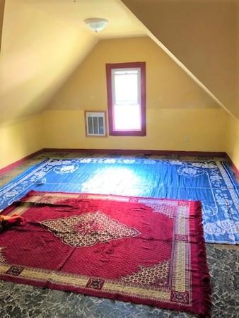 52 Acushnet Ave, Springfield, MA 01105 photo 7