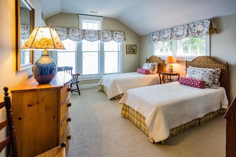 173 Willow Run Dr, Barnstable, MA 02632 photo 29
